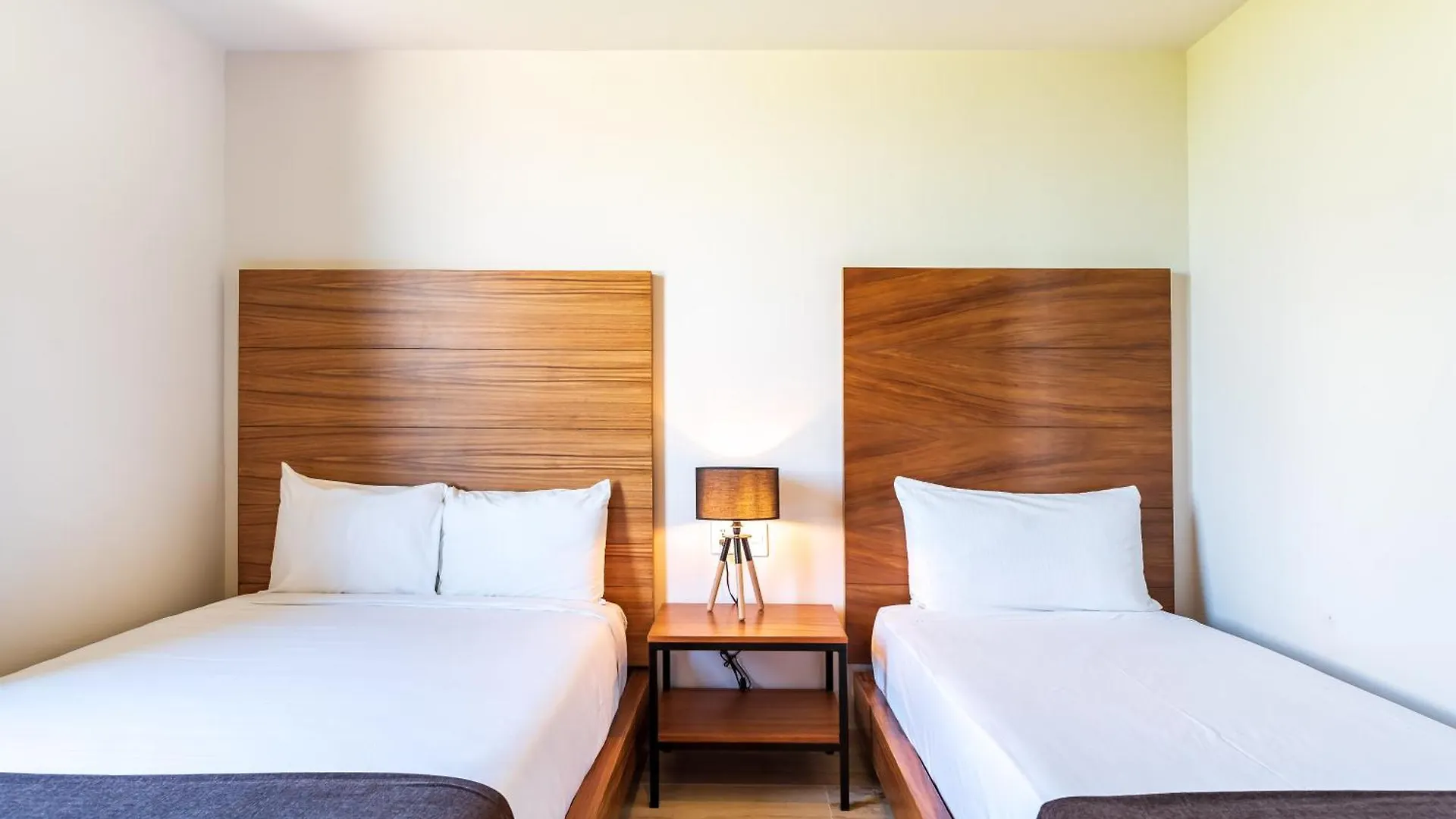 **** Aparthotel Kaab South Beach By The Spot Rentals Playa del Carmen Mexico